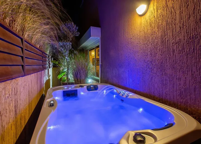 Bel Appartement Centre-Ville Avec Jacuzzi Privatif