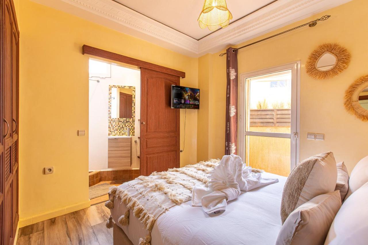Appartement Bel Centre-ville Avec Jacuzzi Privatif *