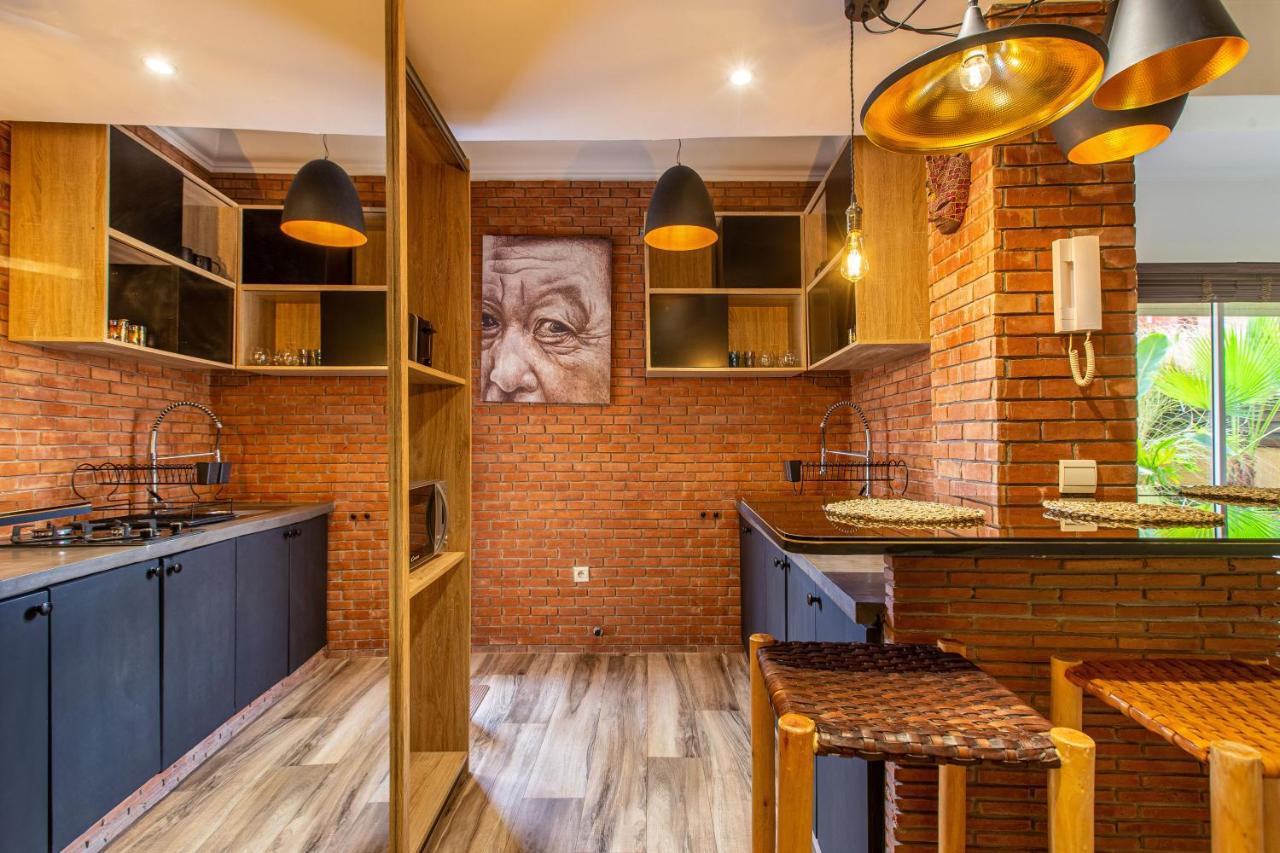 Appartement Bel Centre-ville Avec Jacuzzi Privatif